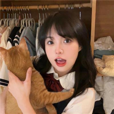 隔壁的吸血鬼美眉